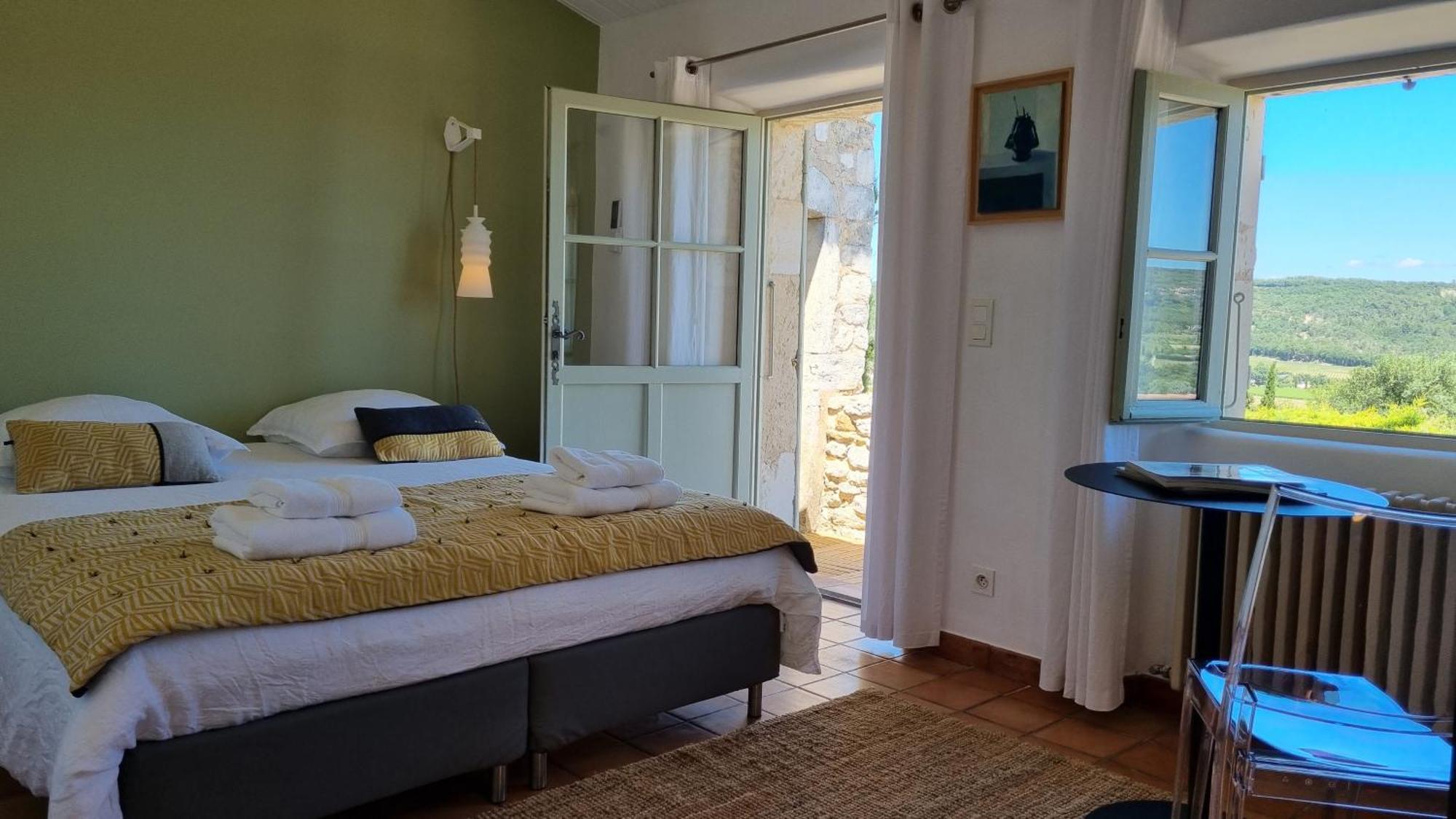 Bed and Breakfast Les Toits De Valaurie Esterno foto