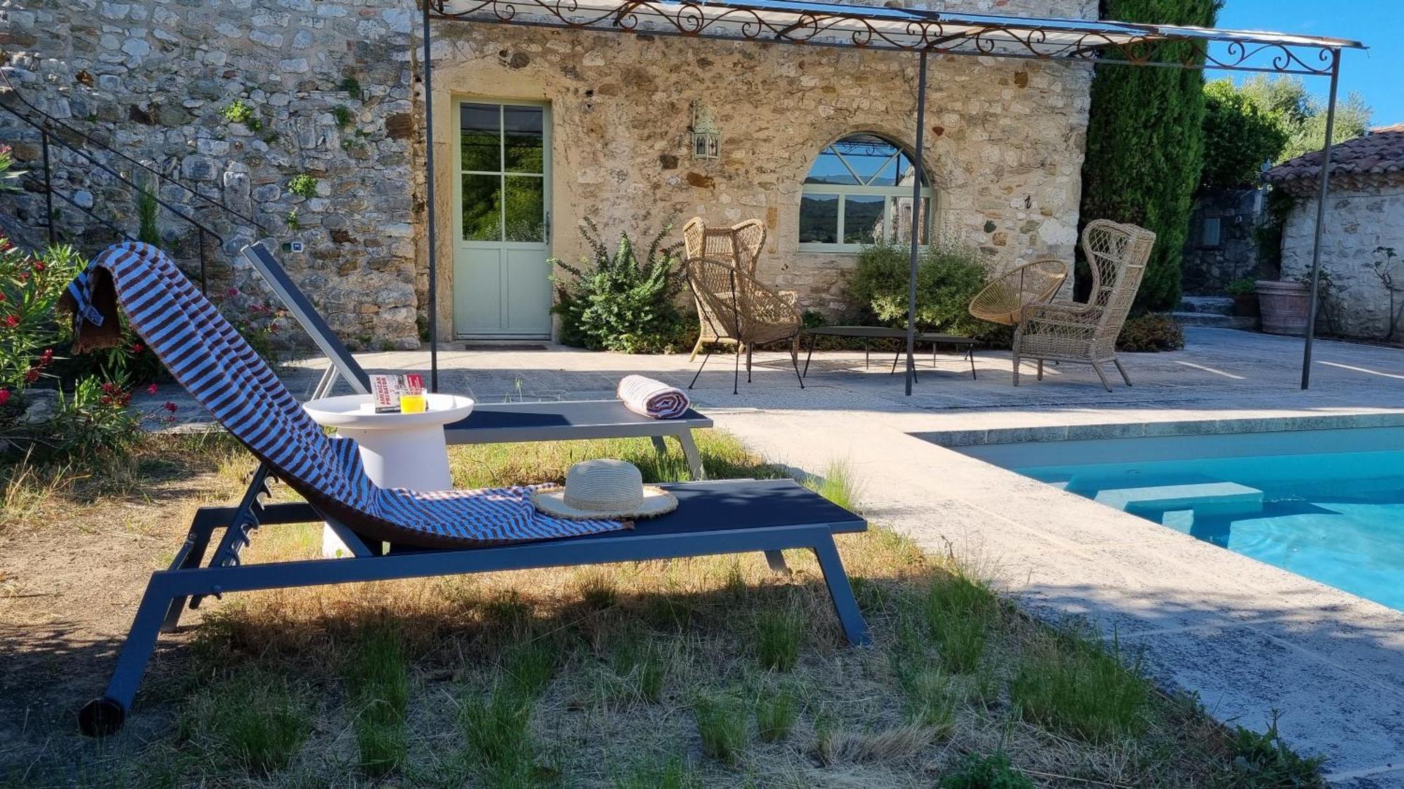 Bed and Breakfast Les Toits De Valaurie Esterno foto
