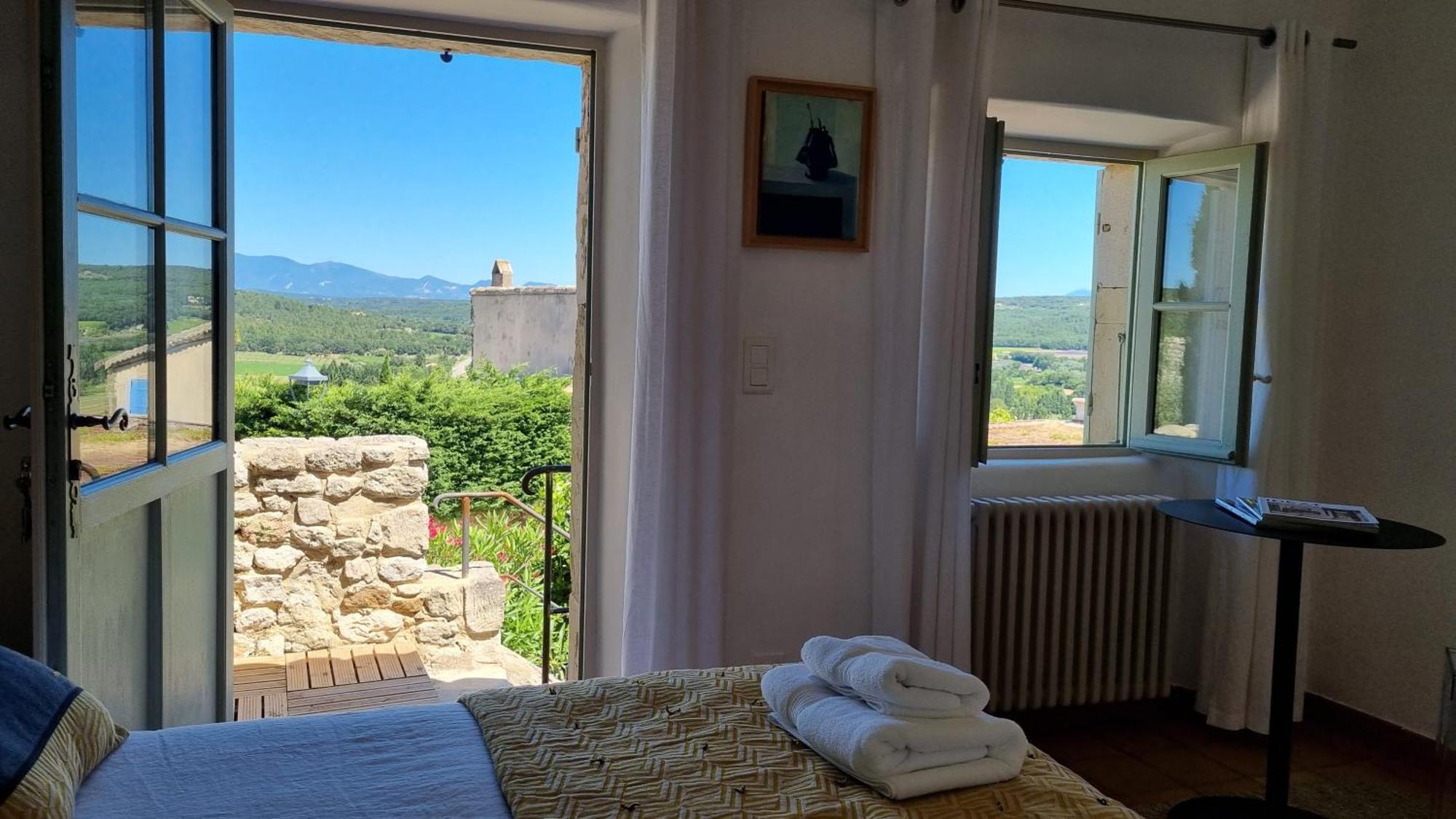 Bed and Breakfast Les Toits De Valaurie Esterno foto